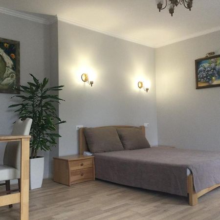 Apartment Kvitka Лвив Екстериор снимка